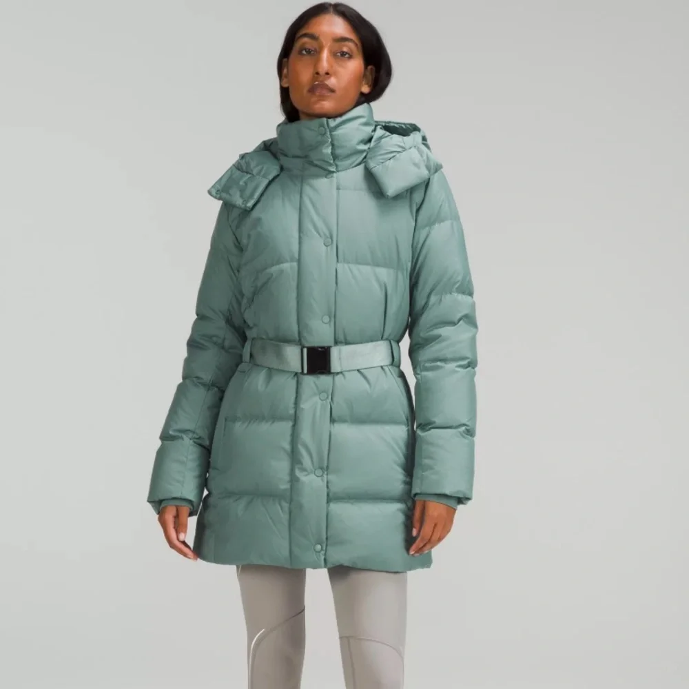 lululemon athletica Green Puffer Jacket - Picture 1 of 12